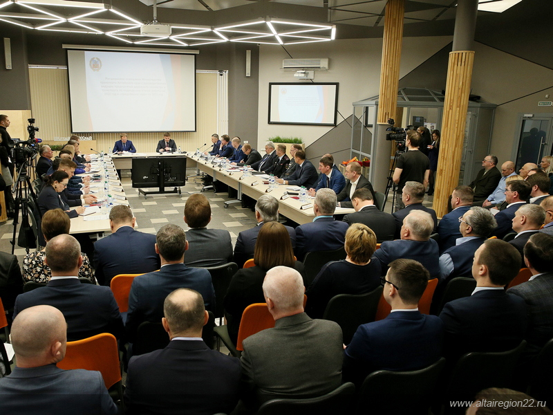 Свыше 23 миллиардов рублей инвестировано в развитие дорожного хозяйства Алтайского края в 2022 году