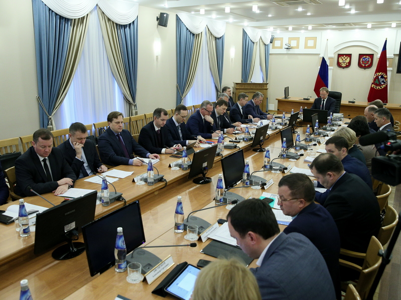 Валовый сбор зерновых и зернобобовых в Алтайском крае составил почти 6 млн тонн