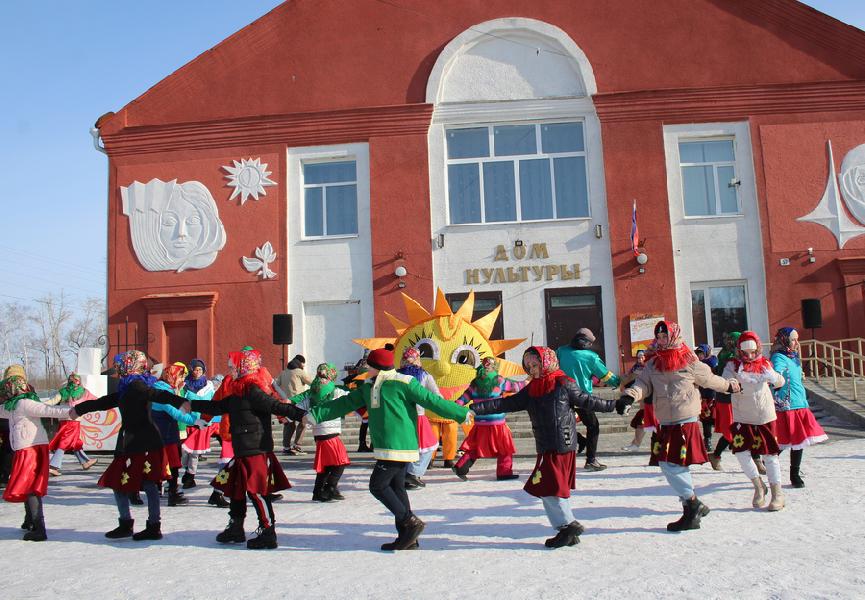 Хабарцы отпраздновали Масленицу и проводили зиму