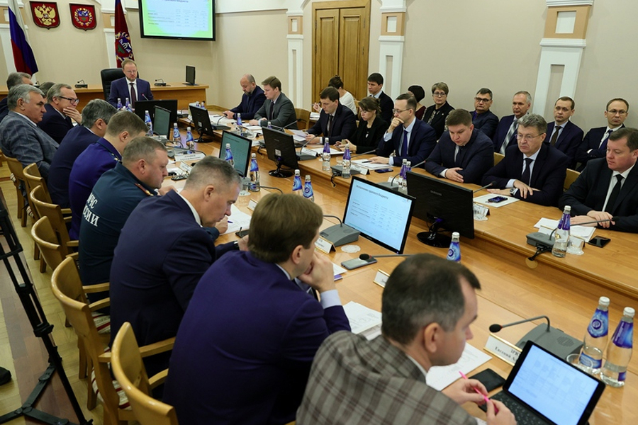 На заседании Правительства Алтайского края рассмотрены итоги исполнения краевого бюджета за 9 месяцев 2022 года