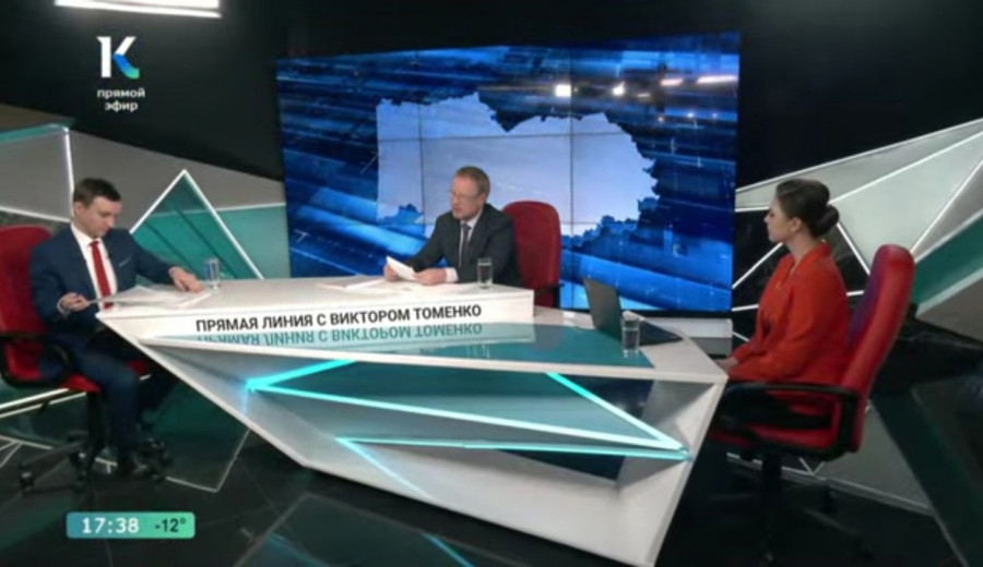 Губернатор Алтайского края во время прямой линии ответил на вопросы и жителей Хабарского района, пообещав приехать  в район