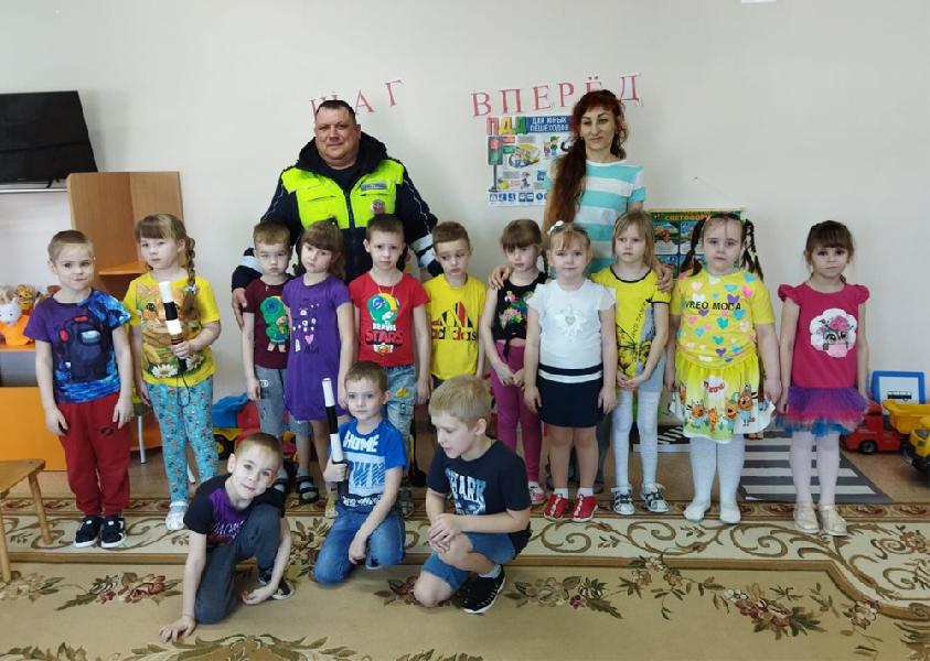 В Хабарском и Панкрушихинском районах действует отряд юных инспекторов движения