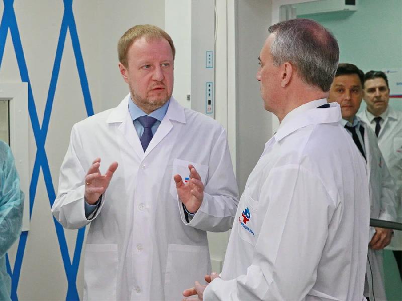 Виктор Томенко: 18 тысяч жителей Алтайского края получили за год  высокотехнологическую медпомощь 