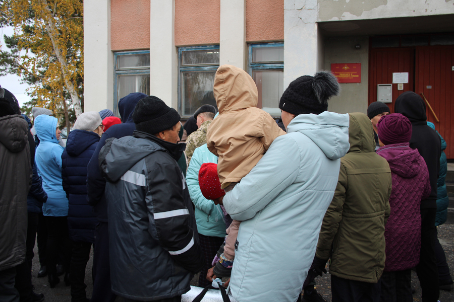 Парни из Хабарского района отправились на службу