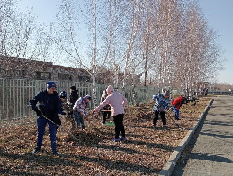 Жители Мичуринского приняли участие в общероссийском субботнике