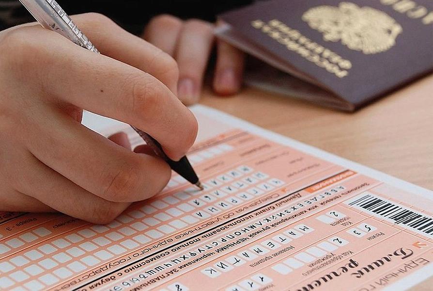 Оставлены на осень: подводим итоги ОГЭ и ЕГЭ выпускников Хабарского района