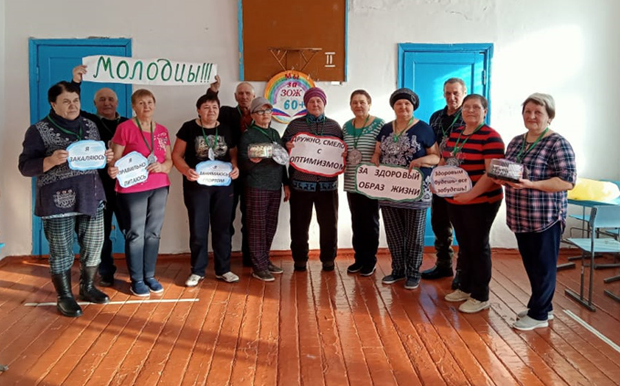  В Топольном состоялся спортивный праздник «Мы за ЗОЖ! 60+»
