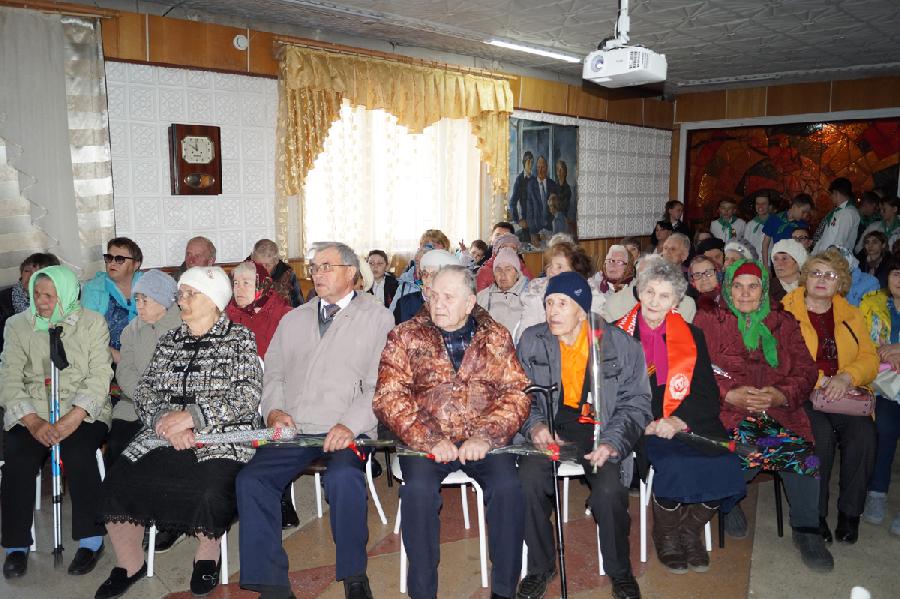 В музее прошло предпраздничное мероприятие для «детей войны»
