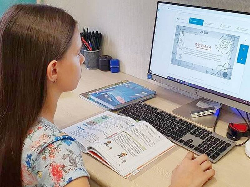 Школы Алтайского края одними из первых в стране подключат к новому суперсервису