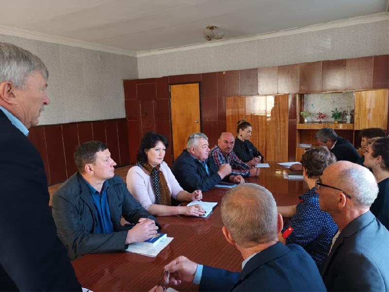 Первое рабочее совещание с избранными на выборах главами сельсоветов провёл и.о.главы Хабарского района